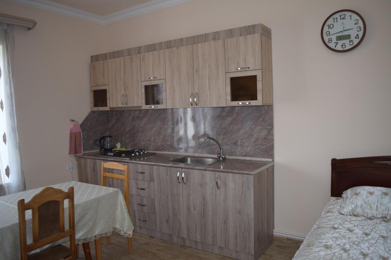 Home Garni Buitenkant foto